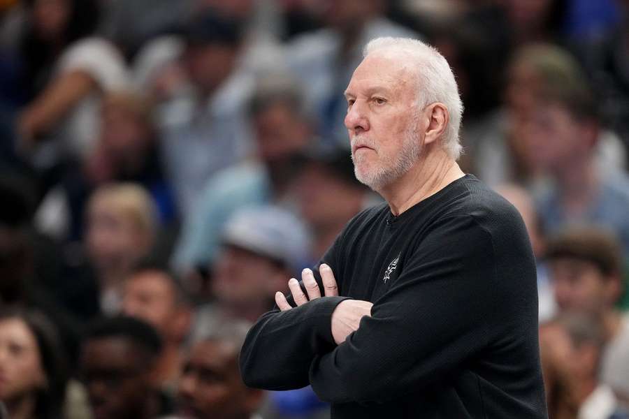Gregg Popovich vai passar a ser presidente das operações dos Spurs