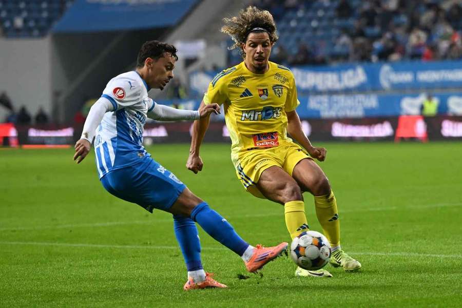 LIVE Superliga 20:00 Unirea Slobozia - Universitatea Craiova LIVE Superliga 20:00 Unirea Slobozia - Universitatea Craiova