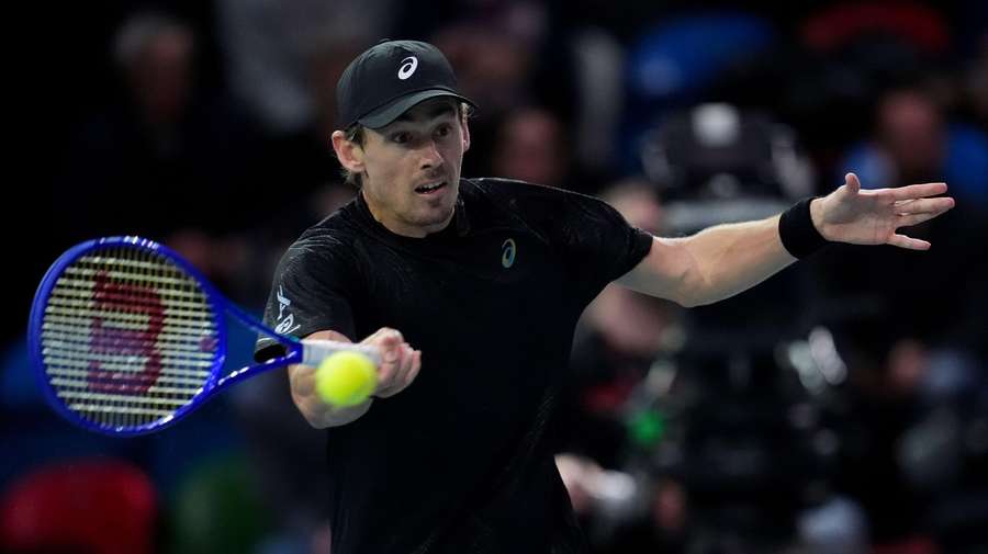 Alex de Minaur não deu qualquer hipótese ao adversário na final Alex de Minaur não deu qualquer hipótese ao adversário na final