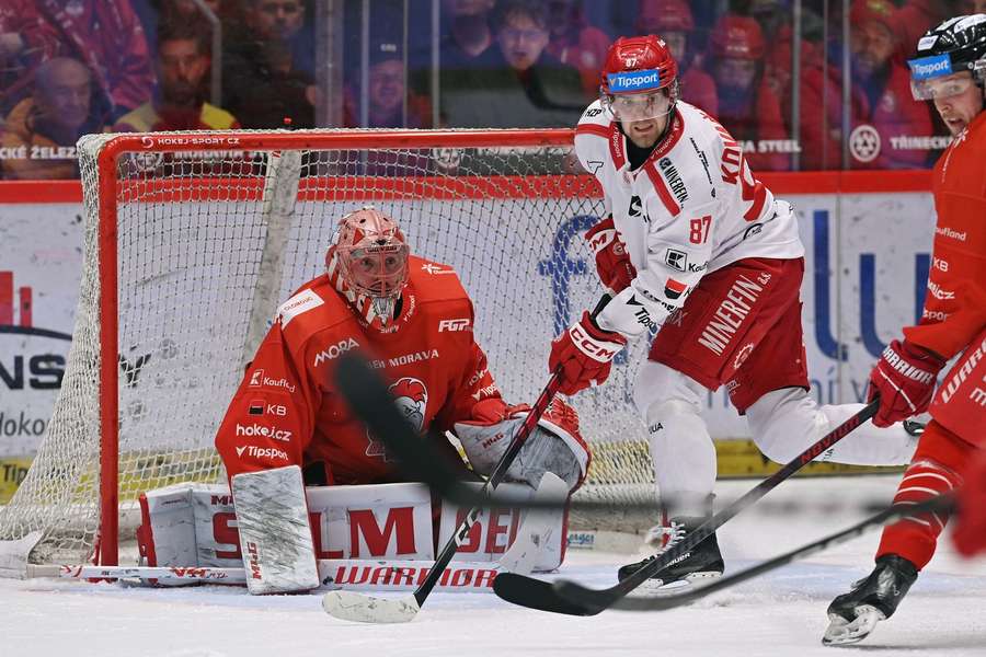 Třinec zvládl první zápas bez inkasované branky.