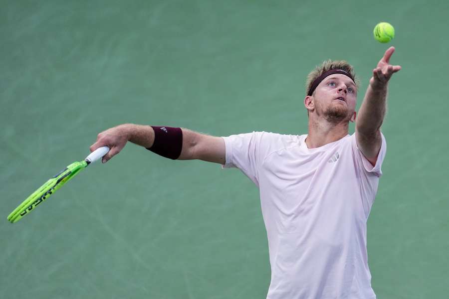 Sigue el tenis en directo en Flashscore Sigue el tenis en directo en Flashscore