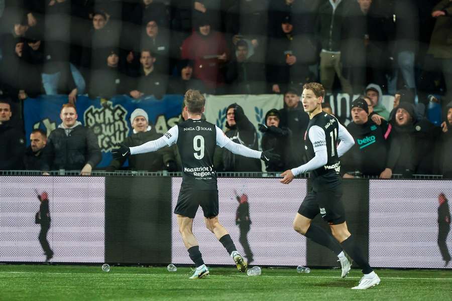 MVV's Mart Remans viert zijn late gelijkmaker tijdens de vorige ontmoeting met FC Den Bosch