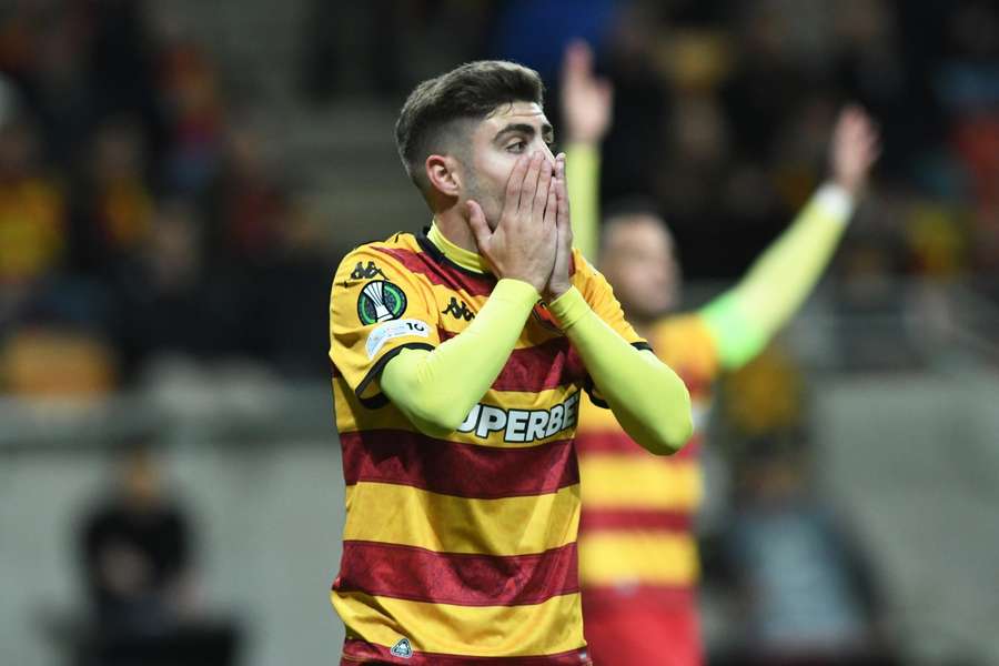 Jagiellonia walczyła do końca, ale to Rayo Vallecano zgarnia komplet punktów Jagiellonia walczyła do końca, ale to Rayo Vallecano zgarnia komplet punktów