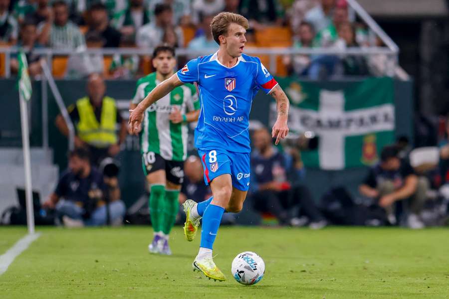 Pablo Barrios, antes de lesionarse contra el Betis Pablo Barrios, antes de lesionarse contra el Betis