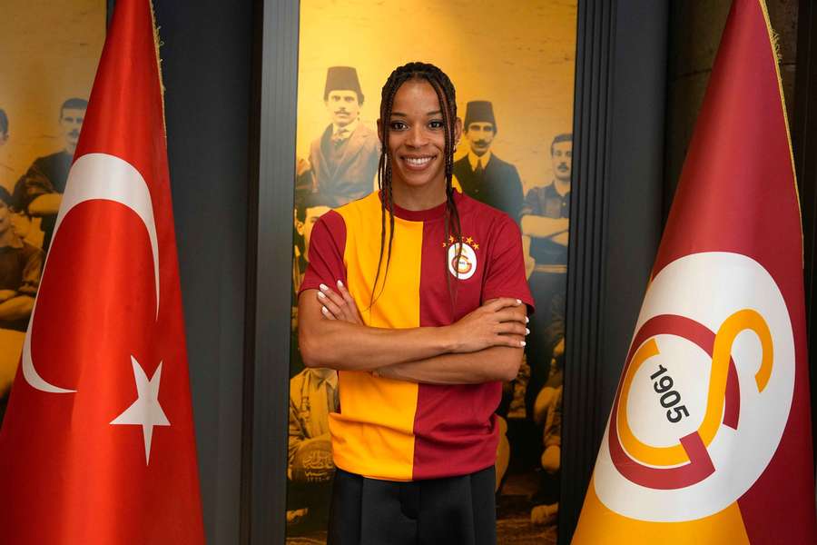 Jéssica Silva tem novo clube Jéssica Silva tem novo clube