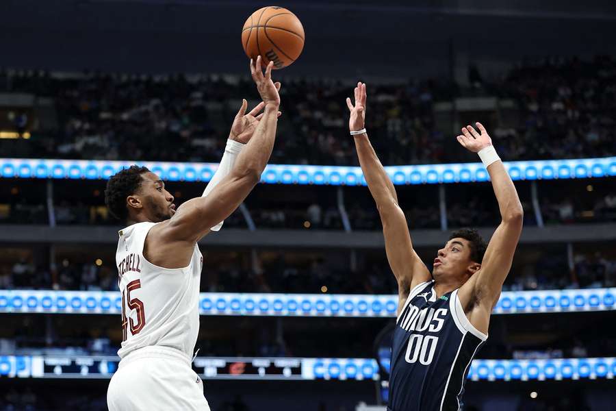 Donovan Mitchell and the Cleveland Cavaliers won in the NBA on Friday.