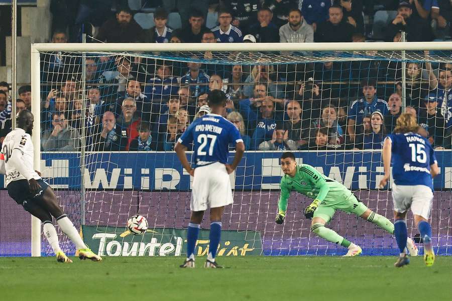 Petrovic esteve emprestado ao Estrasburgo