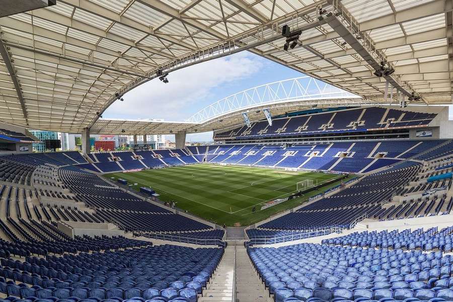 Estádio do Dragão recebe encontro da Seleção Feminina