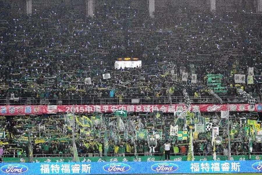 O campeonato chinês parece retornar à normalidade após o levantamento de restrições relacionadas com a COVID-19