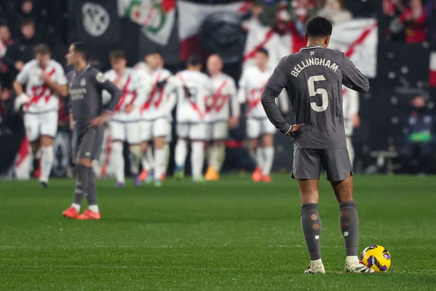 Vallecano doma obralo Real o body za divokou remízu 3:3.