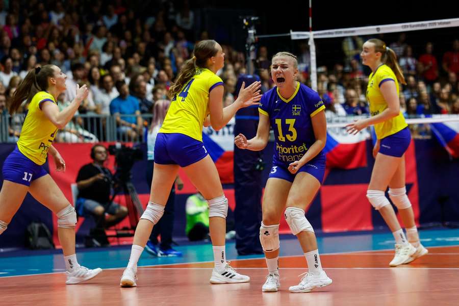 Sweden celebrate during victory over Czech Republic Sweden celebrate during victory over Czech Republic