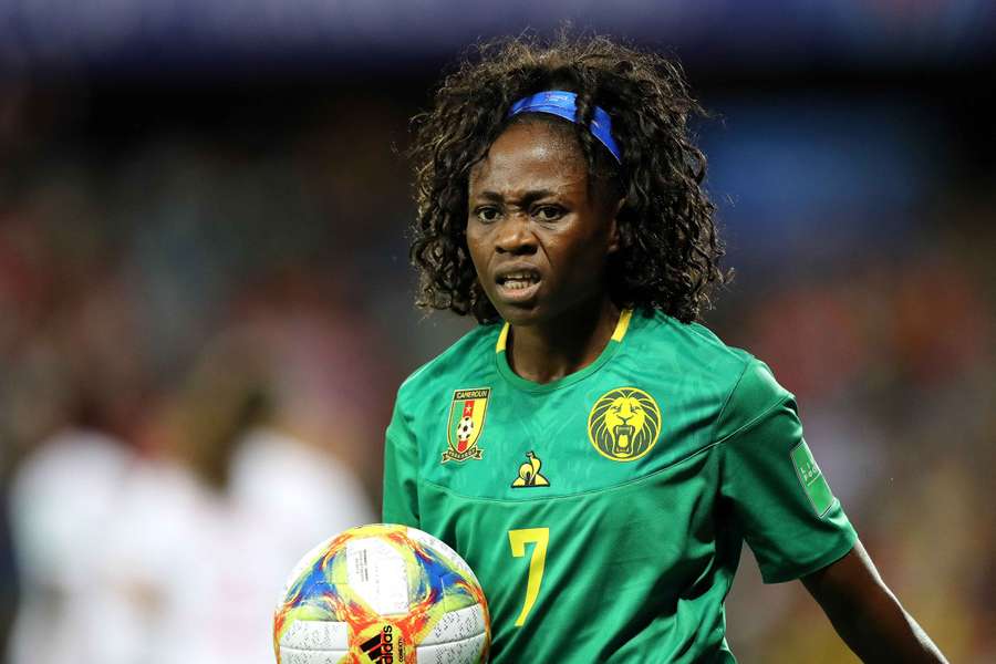Em 2019, Onguene vestiu a camisa de Camarões no Mundial Feminino, na França Em 2019, Onguene vestiu a camisa de Camarões no Mundial Feminino, na França