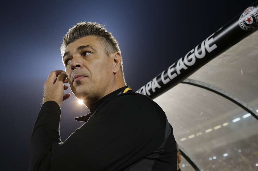 Savo Milosevic als coach van Partizan in 2019