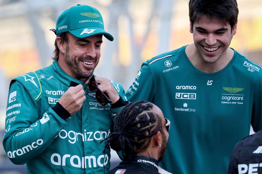 Alonso e Stroll juntos durante o fim de semana no Bahrein Alonso e Stroll juntos durante o fim de semana no Bahrein
