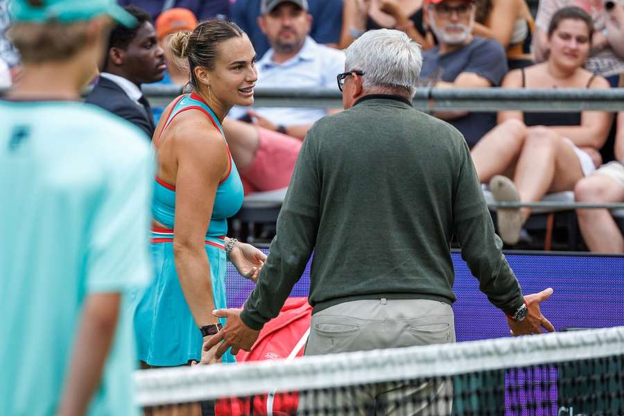 Sabalenka a reacționat vehement, după ce meciul ei din optimile turneului WTA 500 de la Berlin împotriva elvețiencei Rebeka Masarova a fost întrerupt