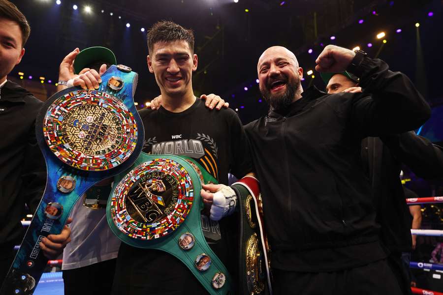 Dmitry Bivol wins the light-heavyweight crown in Riyadh, beating Artur Beterbiev.