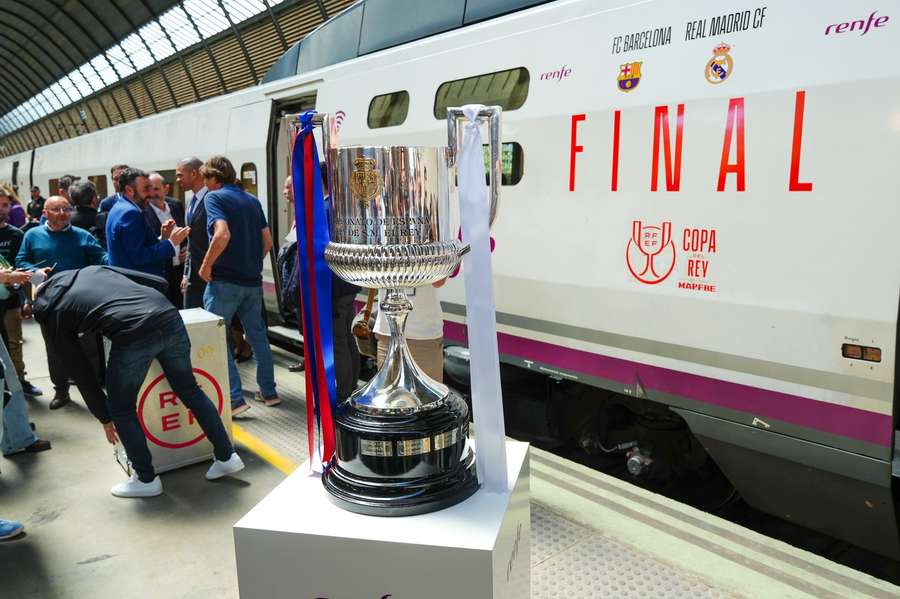 The Copa del Rey trophy arrives in Seville on April 23, 2025.