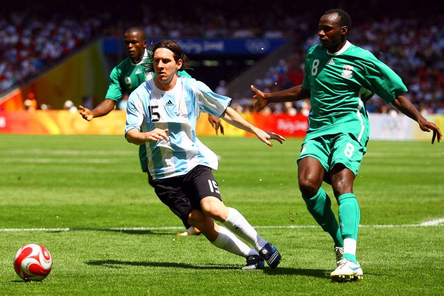 Messi przeciwko Nigerii na IO w Pekinie w 2008 roku