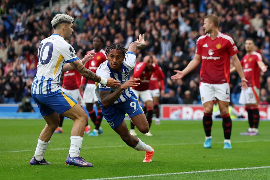 João Pedro foi o herói do Brighton contra os Red Devils