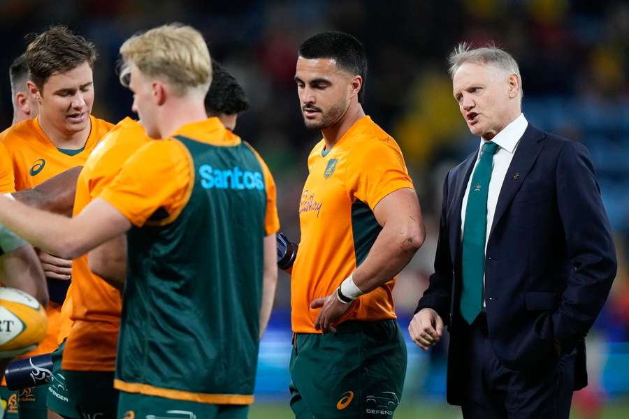 Joe Schmidt with his Australia charges