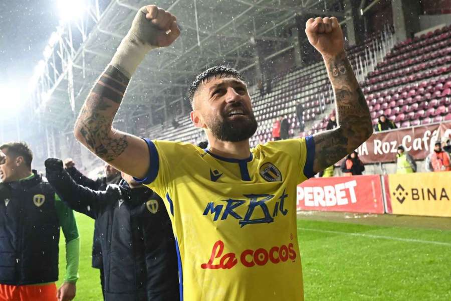 Paul Papp continuă la Petrolul 