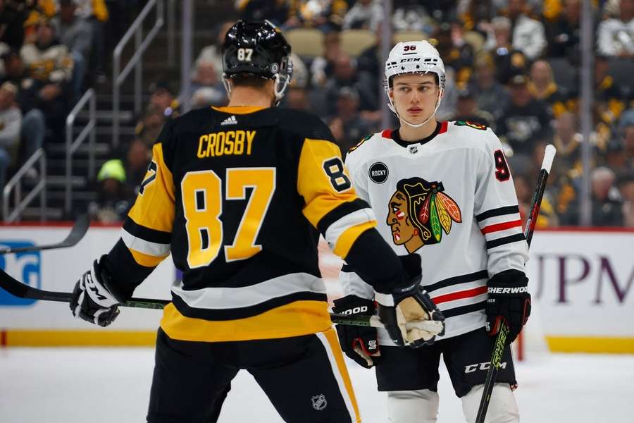 Setkání generací? Crosby ukázal Bedardovi, jak uspět v NHL, pro mladíka začíná výzva