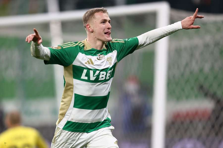 Tomáš Bobček je vo fantastickej forme. Tomáš Bobček je vo fantastickej forme.