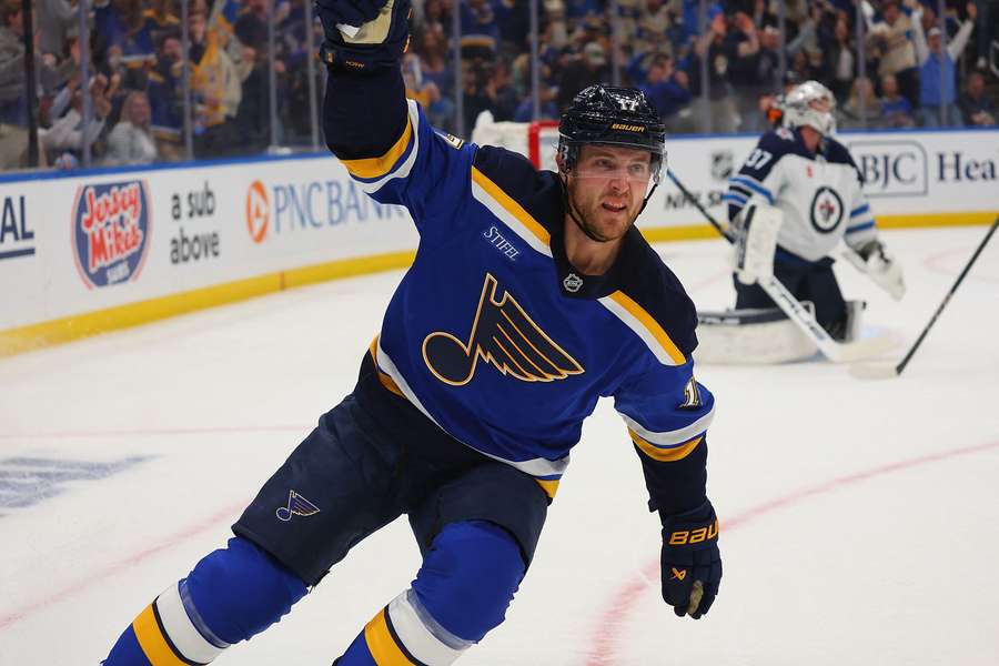 Fowler bude naďalej súčasťou St. Louis.