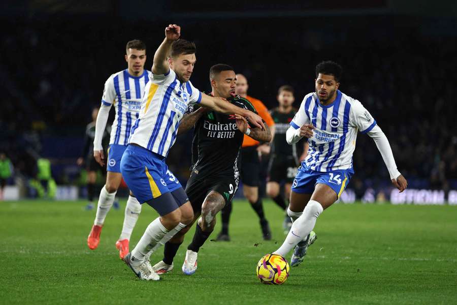 Arsenal pourrait être décroché par Liverpool