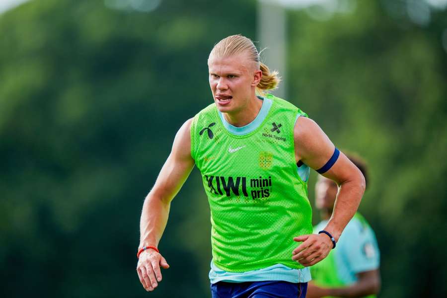 Erling Haaland, la antrenamentele Norvegiei Erling Haaland, la antrenamentele Norvegiei