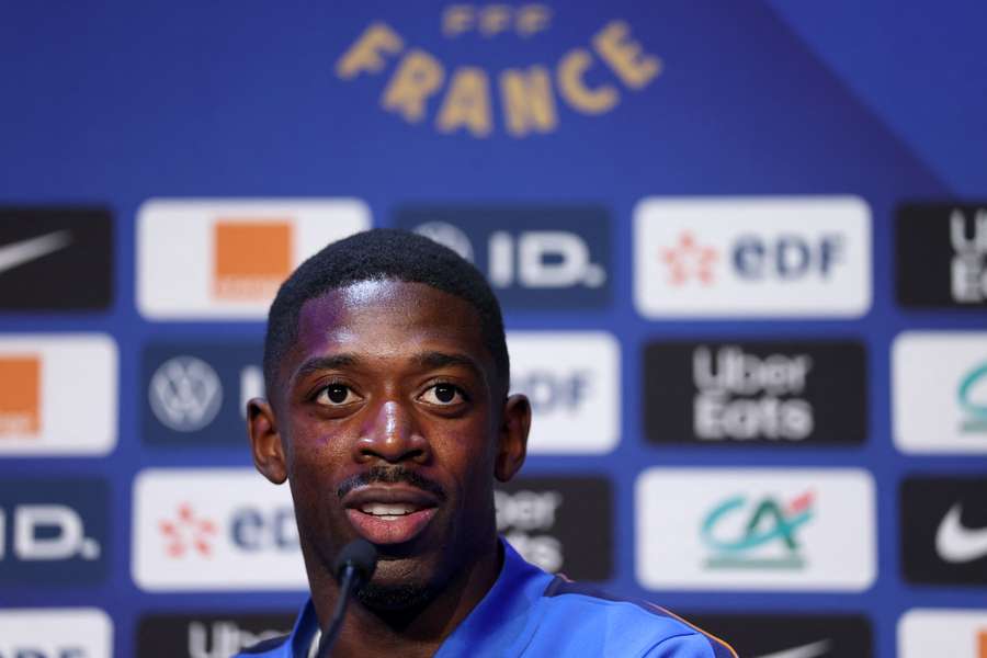 Dembélé en conférence de presse ce jeudi. Dembélé en conférence de presse ce jeudi.