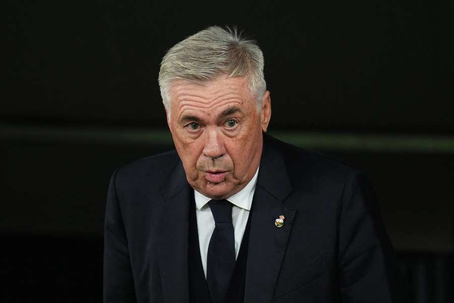 Carlo Ancelotti erkent dat het een moeilijke tijd is voor Real Madrid-fans