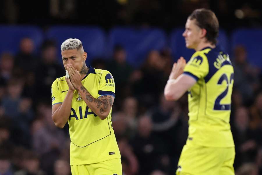 Richarlison and Conor Gallagher react