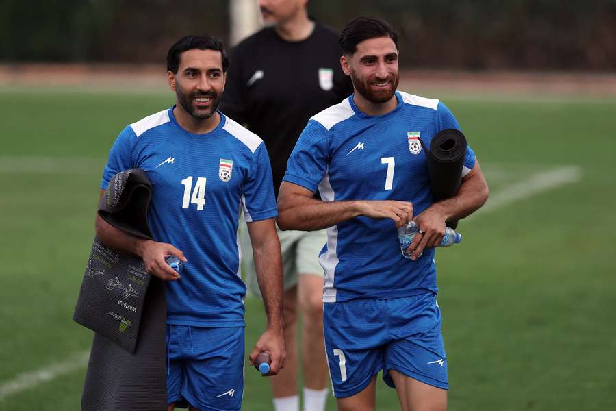 Die Nationalspieler Alireza Jahanbakhsh und Saman Ghoddos während einer Trainingseinheit Die Nationalspieler Alireza Jahanbakhsh und Saman Ghoddos während einer Trainingseinheit