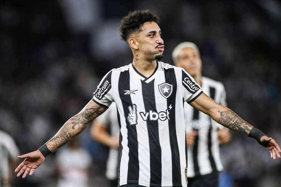 Kauê marcou na vitória do Botafogo sobre a Portuguesa-RJ