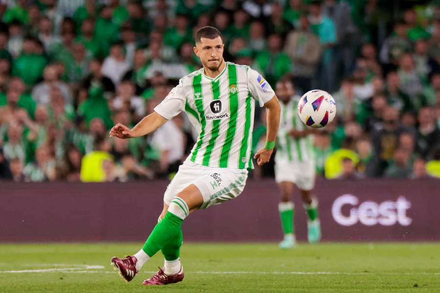 Guido Rodriguez has joined West Ham from Real Betis