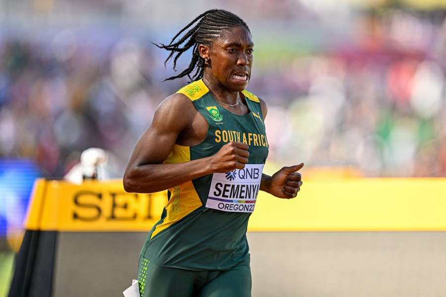 Semenya compite en Eugene (2022)