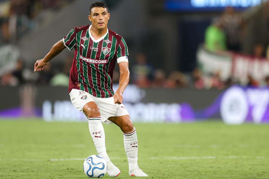 Thiago Silva em ação no jogo de ida no Maracanã Thiago Silva em ação no jogo de ida no Maracanã