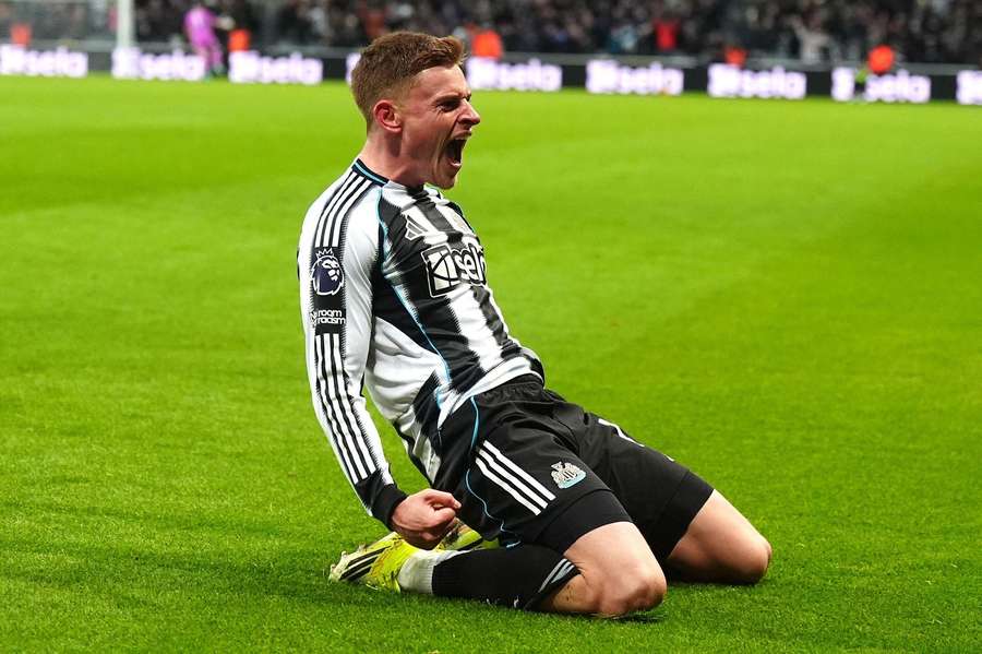 Harvey Barnes celebrates scoring Newcastle's dramatic winning goal against Leeds