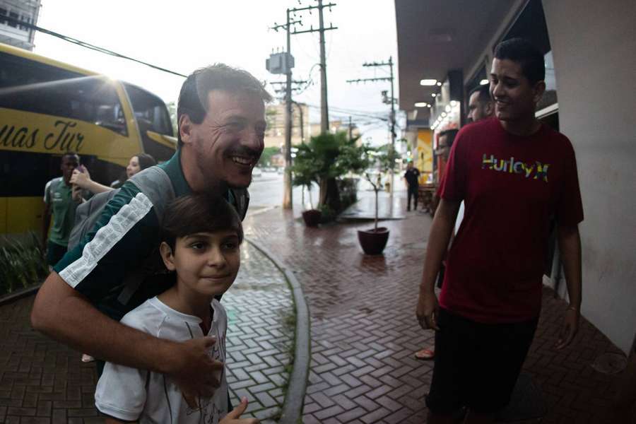 Resende x Fluminense: onde ver e tudo sobre a estreia do campeão carioca