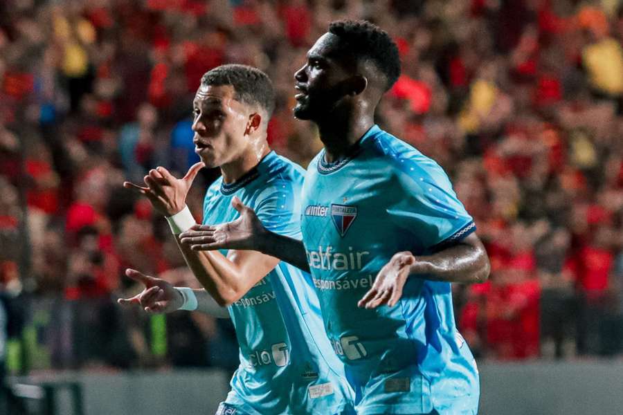 Fortaleza virou duelo contra Sport na Ilha do Retiro Fortaleza virou duelo contra Sport na Ilha do Retiro