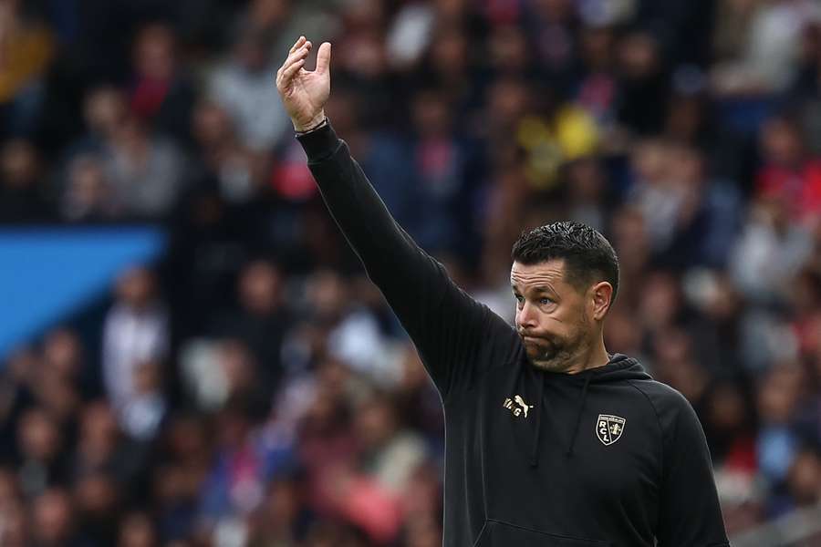 Pierre Sage pour relancer les siens dans le derby du Nord ?