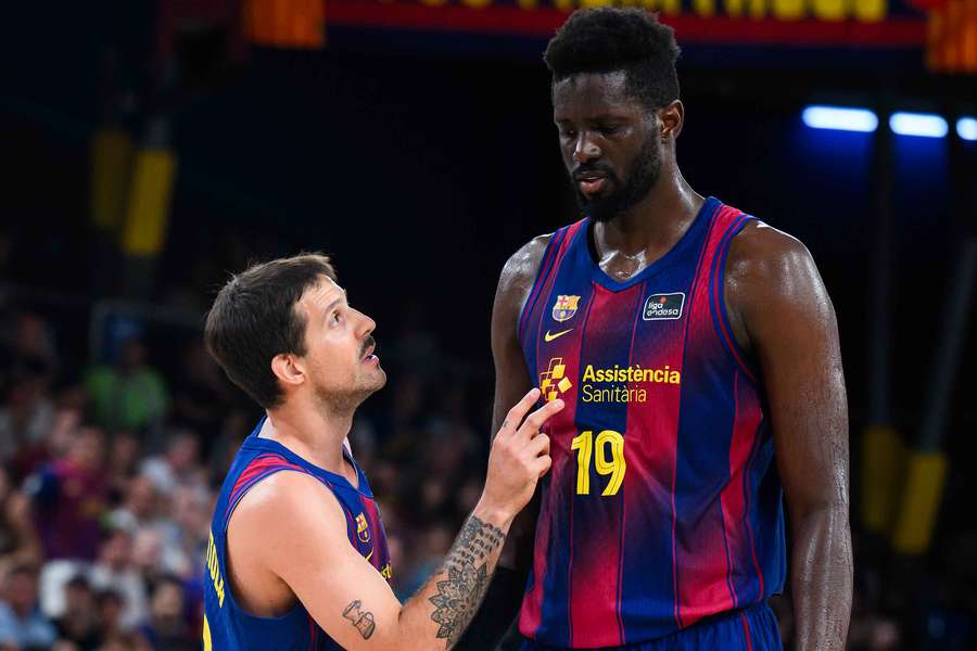 Nico Laprovittola dialoga con Youssoupha Fall