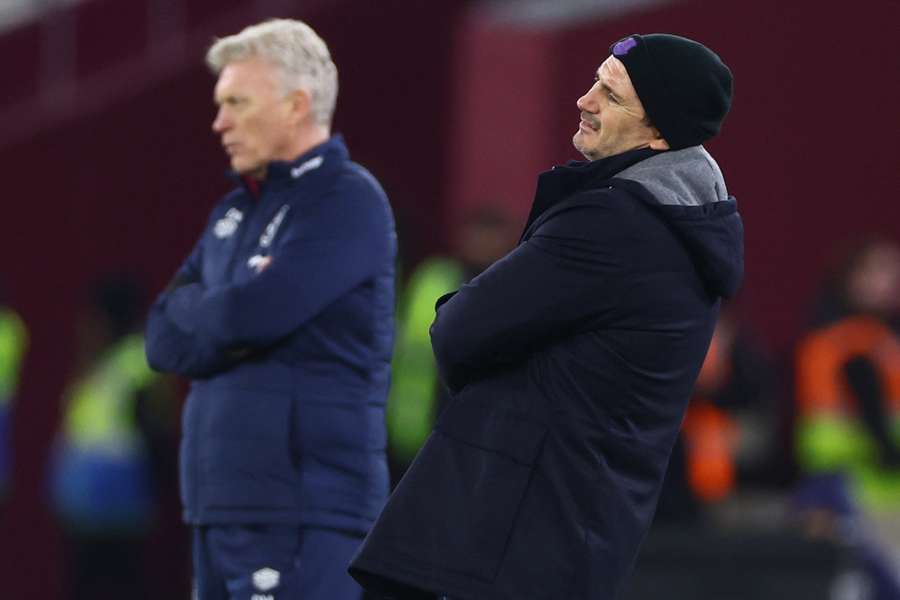 Frank Lampard zatím není na střídačce Evertonu příliš úspěšný.