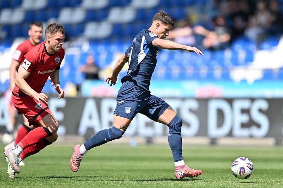 Será Adam Hložek, já recuperado, o trunfo do Hoffenheim para o resto da época?
