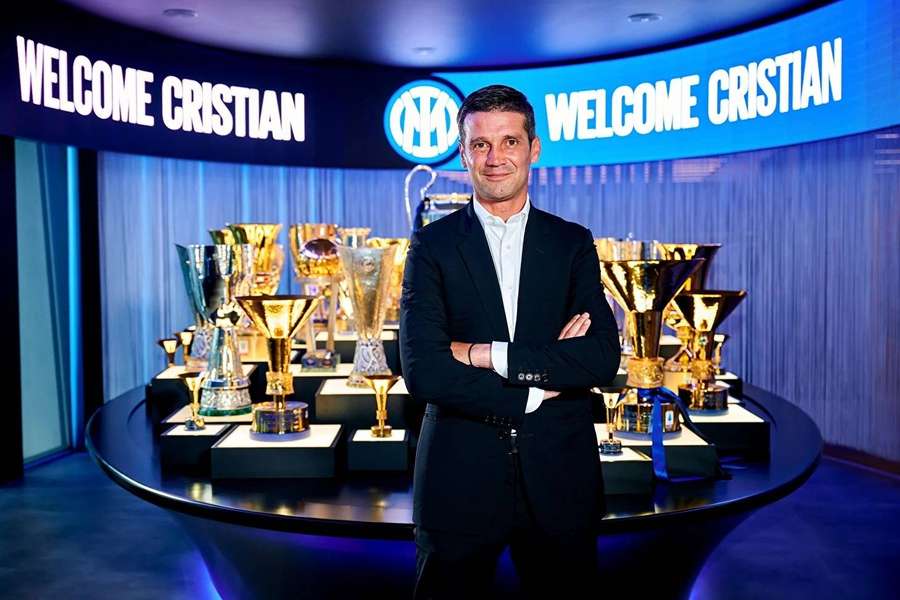 Cristian Chivu se stal oficiálně trenérem Interu. 