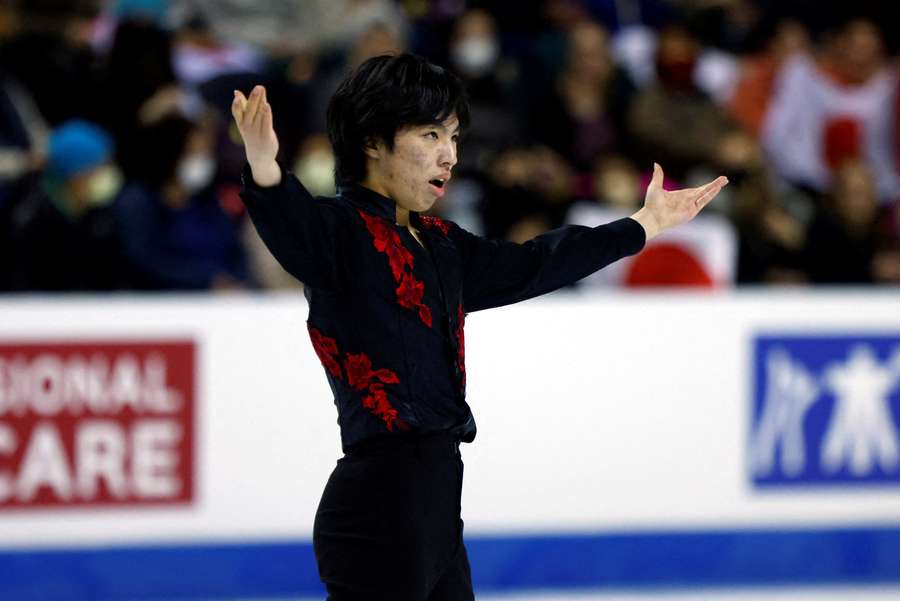 Miura on top after Four Continents short programme, Kim leads women's event
