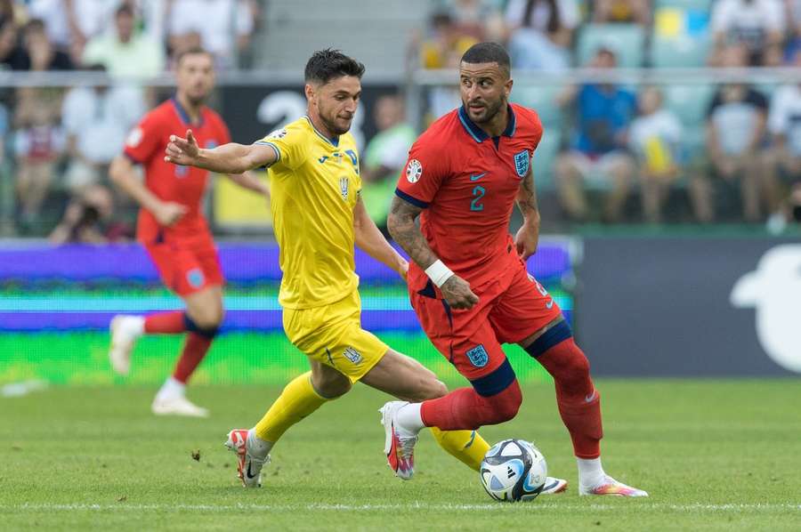 Walker, 33 ani, a marcat sâmbătă primul său gol la naționala Angliei 