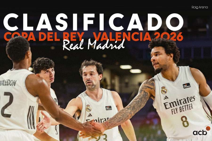 Los jugadores del Madrid celebran una canasta Los jugadores del Madrid celebran una canasta