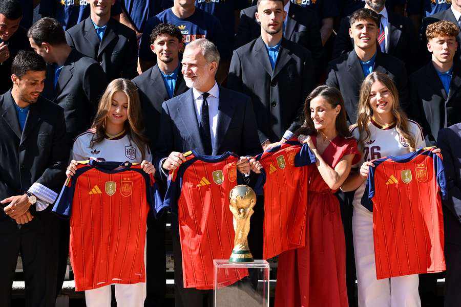 La Casa Real ejerce de anfitriona con la selección española La Casa Real ejerce de anfitriona con la selección española